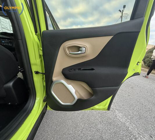 2018 Jeep Renegade in Decatur, GA 30032 - 18087128 41