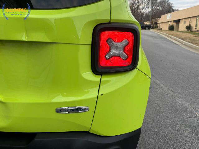 2018 Jeep Renegade in Decatur, GA 30032 - 18087128 13