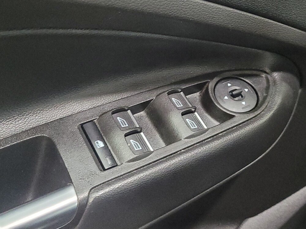 2017 Ford C-MAX in Temple Hills, MD 20746 - 18087134 27