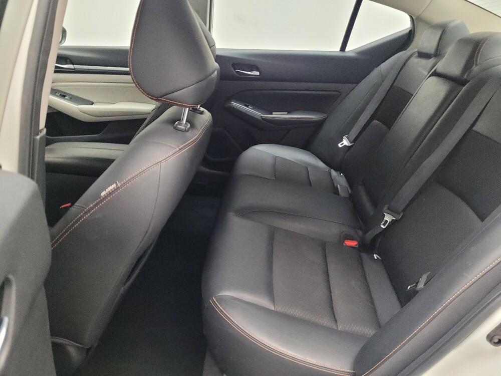 2019 Nissan Altima in Fresno, CA 93726 - 18087135 18