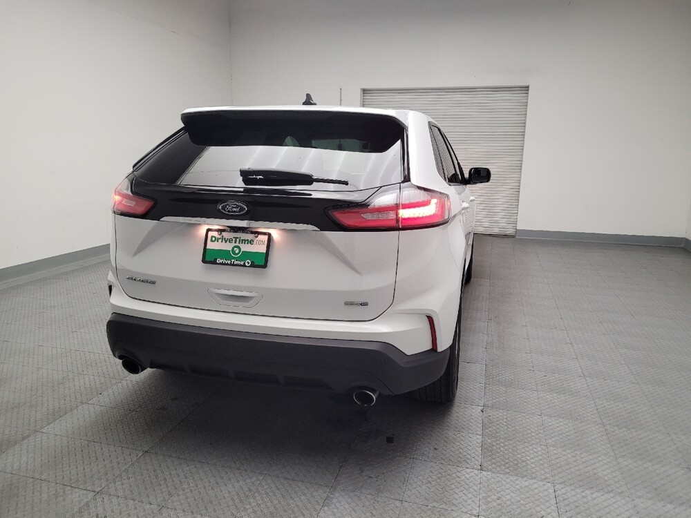 2020 Ford Edge in Downey, CA 90241 - 18087138 7