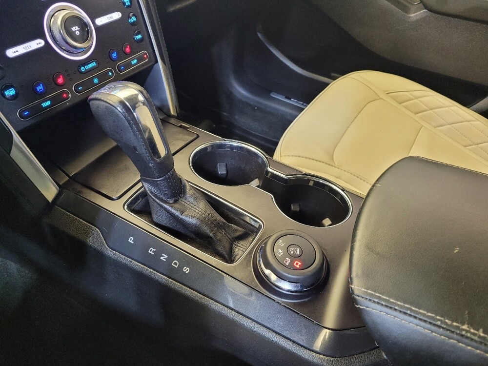 2017 Ford Explorer in Fairfield, OH 45014 - 18087140 26