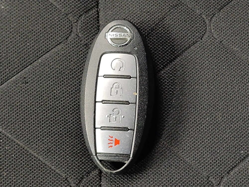 2020 Nissan Kicks in Greensboro, NC 27407 - 18087157 32