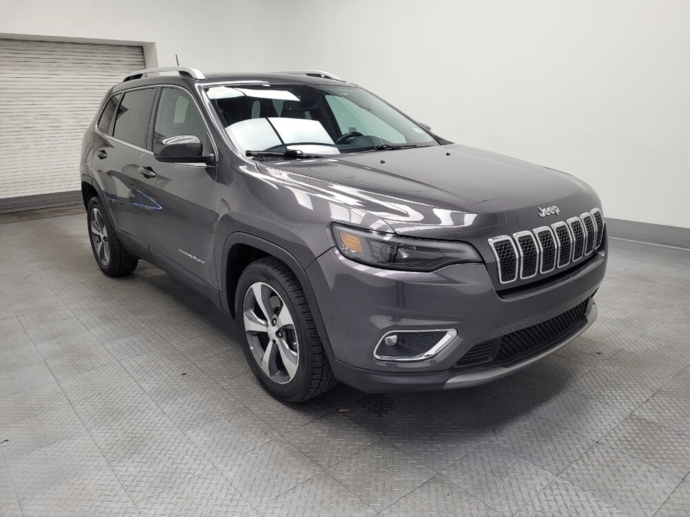 2020 Jeep Cherokee in Las Vegas, NV 89102 - 18087160 13