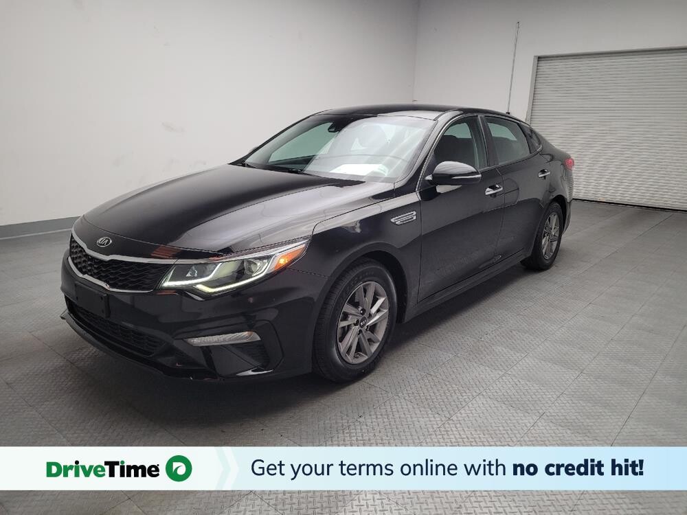 2019 Kia Optima in Downey, CA 90241 - 18087162