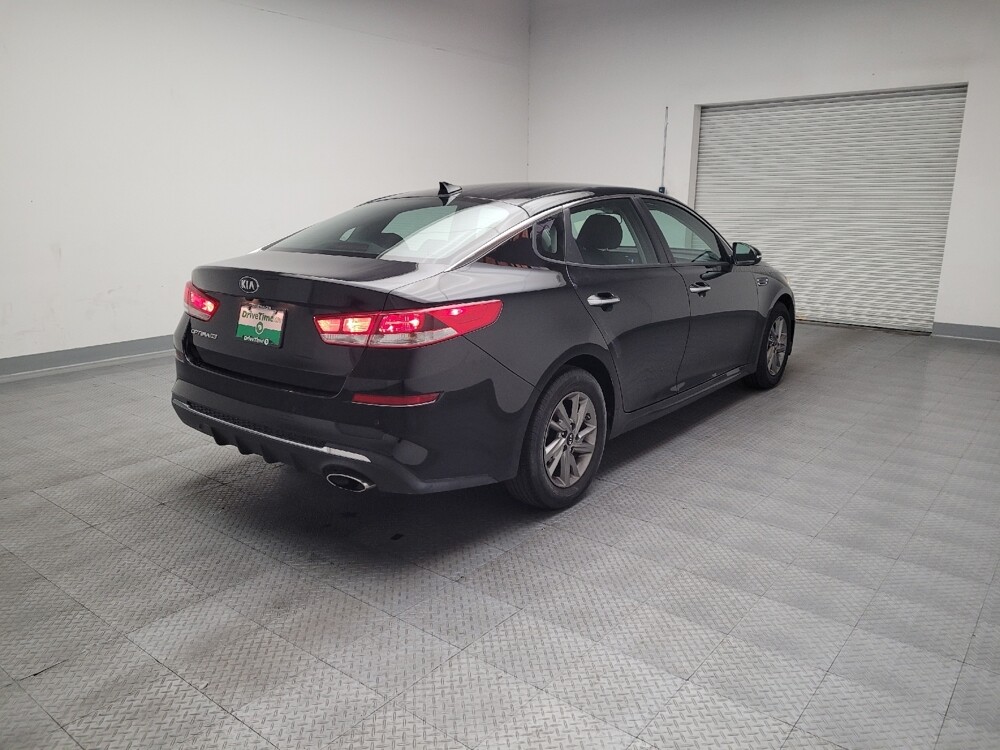 2019 Kia Optima in Downey, CA 90241 - 18087162 9