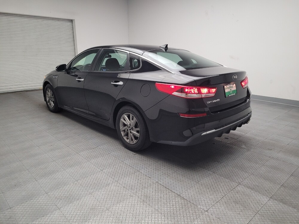 2019 Kia Optima in Downey, CA 90241 - 18087162 5