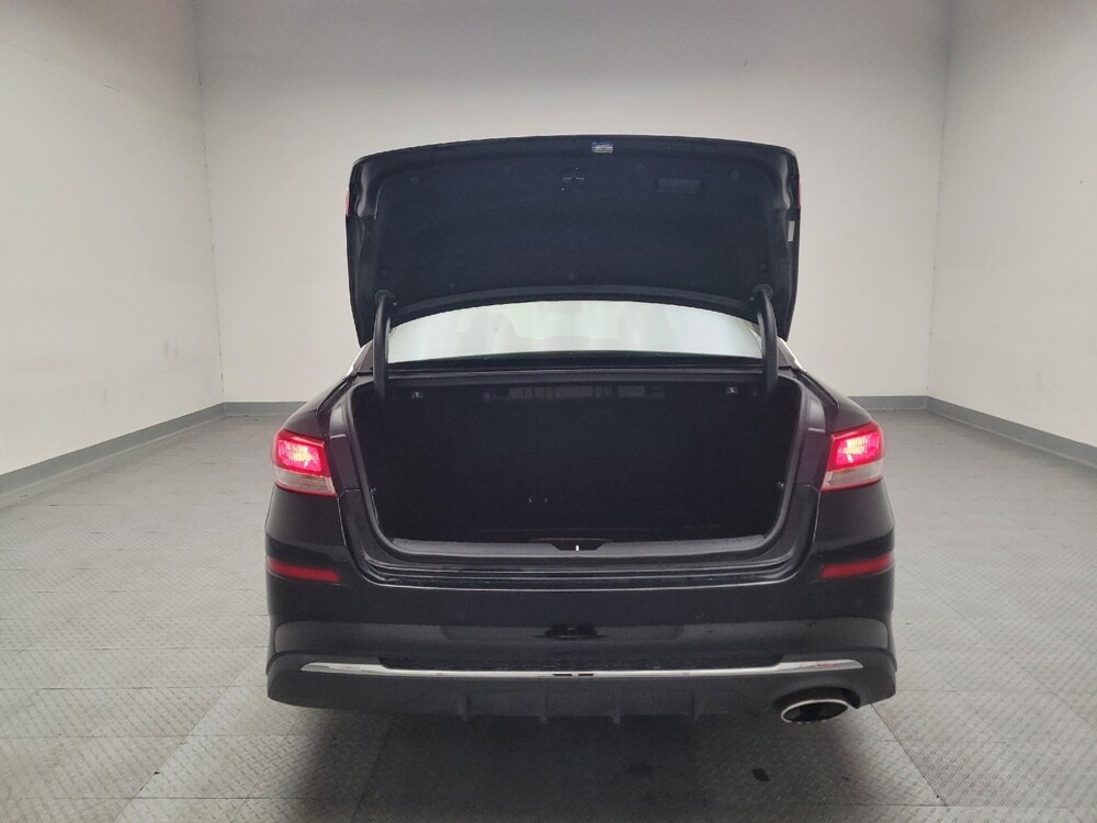 2019 Kia Optima in Downey, CA 90241 - 18087162 29