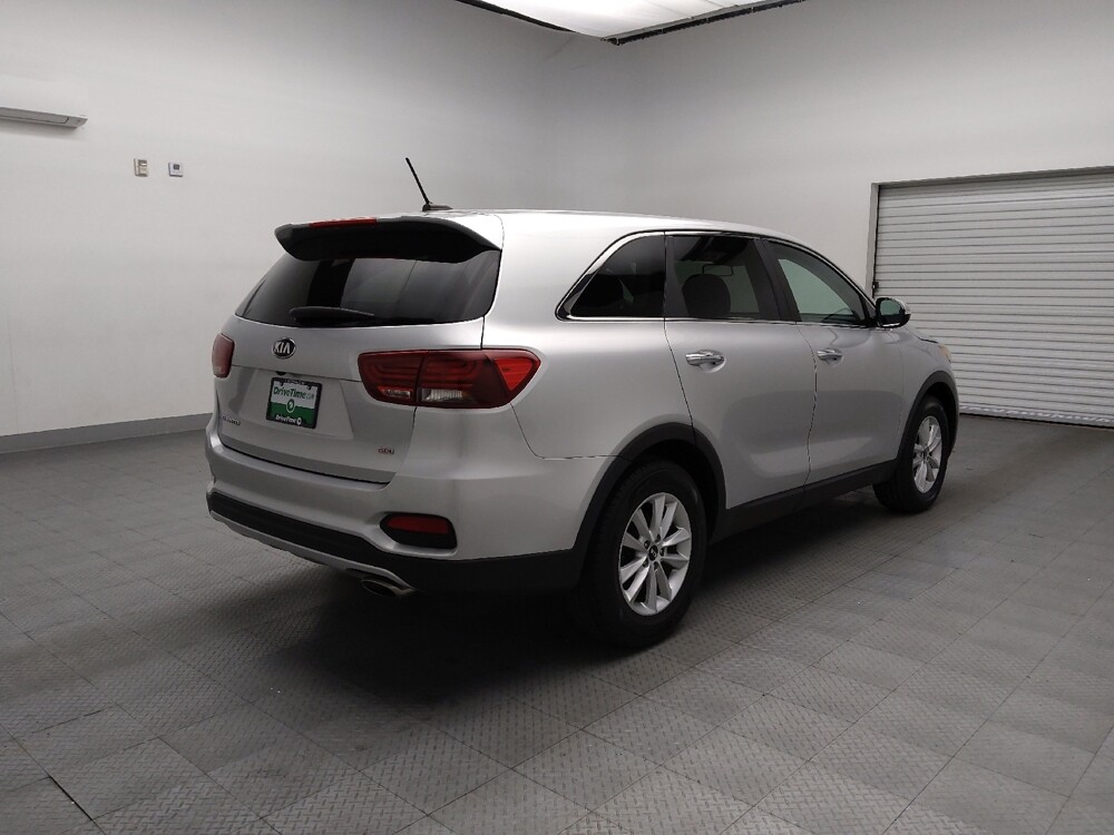 2020 Kia Sorento in Fort Worth, TX 76116 - 18087167 9