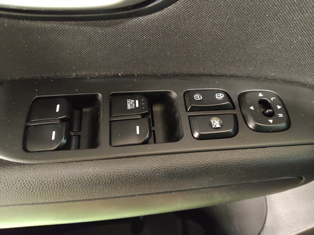 2016 Kia Soul in Tulsa, OK 74145 - 18087170 27