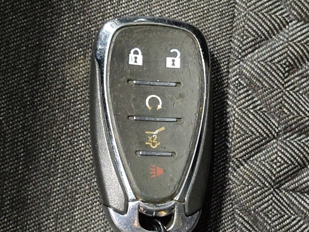 2022 Chevrolet Equinox in Plano, TX 75074 - 18087173 32