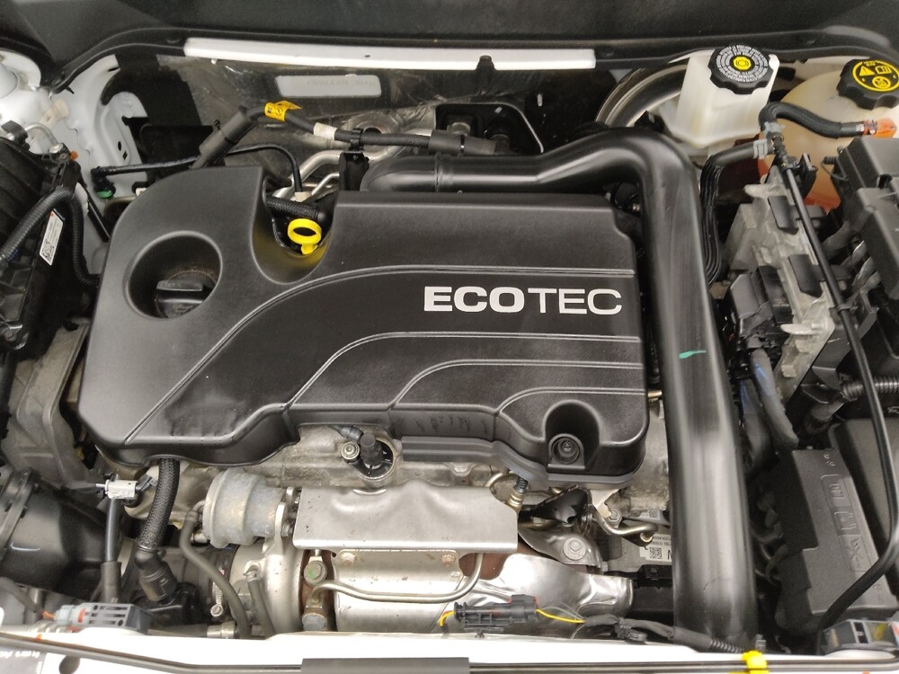 2022 Chevrolet Equinox in Springfield, MO 65807 - 18087176 30