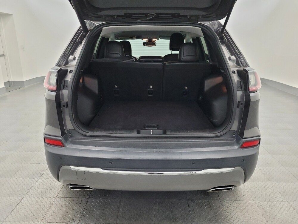 2019 Jeep Cherokee in Chandler, AZ 85225 - 18087177 29