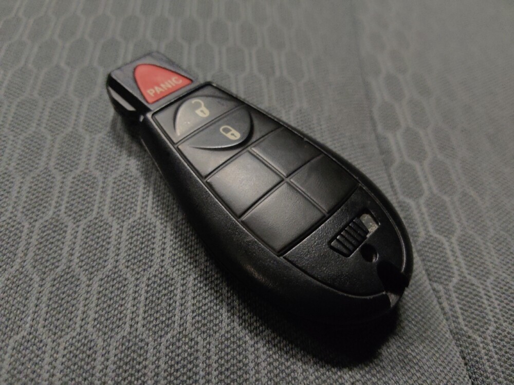 2016 RAM 1500 in Chandler, AZ 85225 - 18087179 32