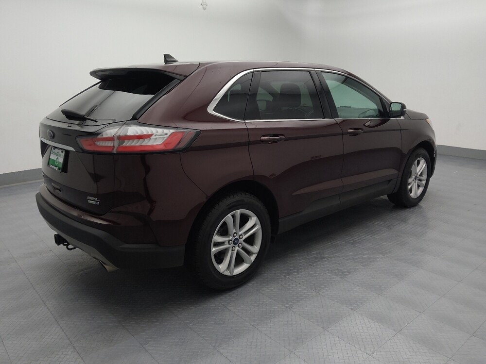 2020 Ford Edge in St. Louis, MO 63136 - 18087180 10