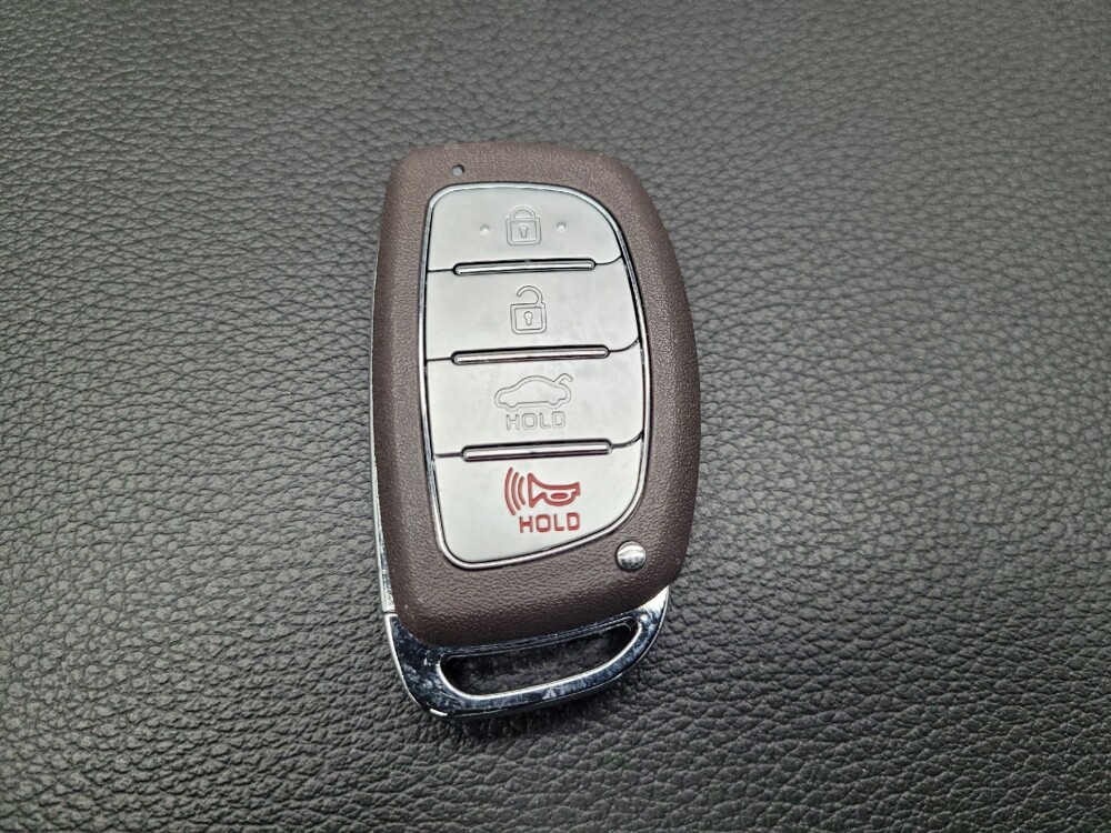 2017 Hyundai Sonata in Reno, NV 89502 - 18087181 32