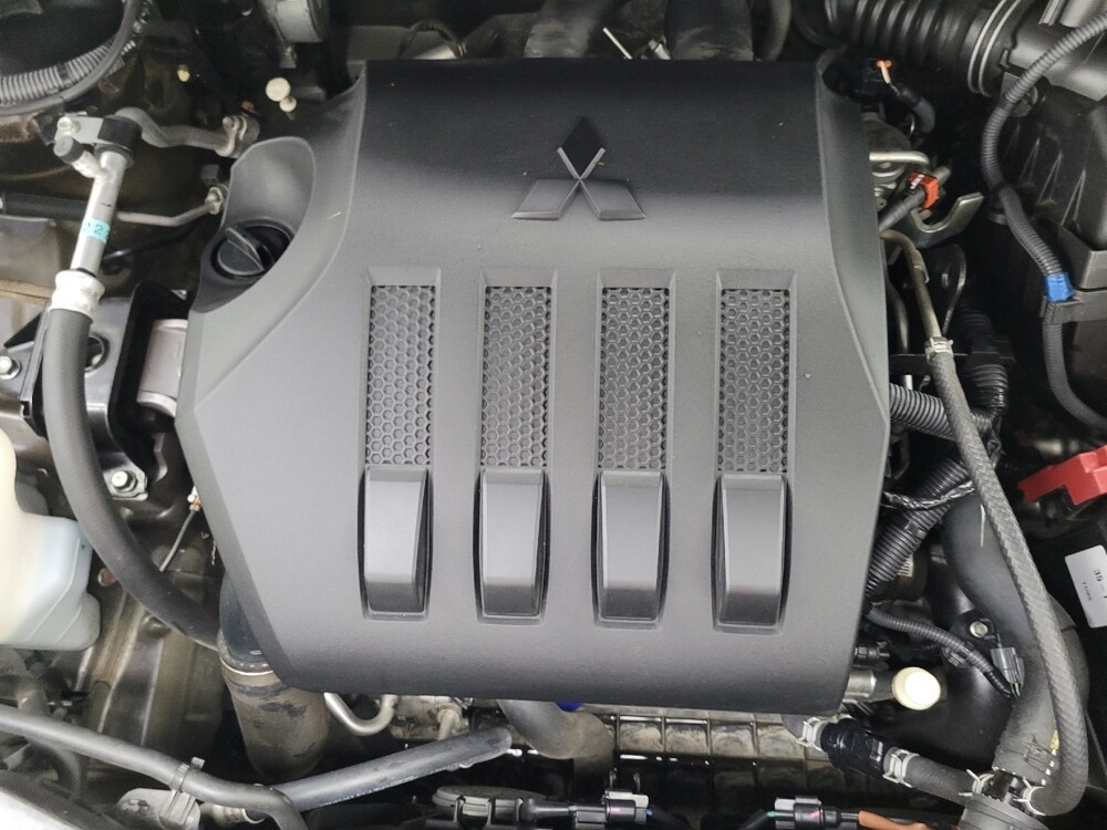 2019 Mitsubishi Eclipse Cross in Las Vegas, NV 89104 - 18087185 30