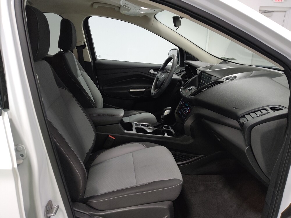 2019 Ford Escape in Columbus, OH 43231 - 18087190 21