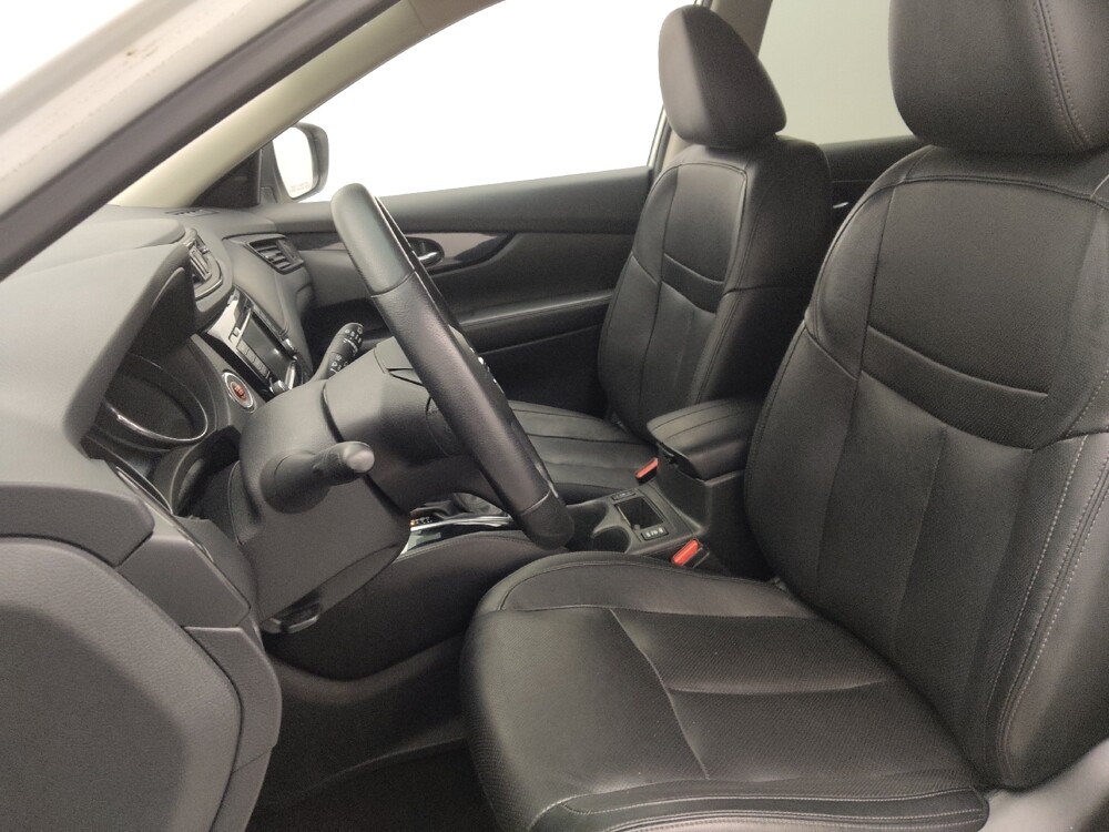 2019 Nissan Rogue in Orlando, FL 32808 - 18087192 17