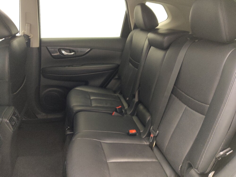 2019 Nissan Rogue in Orlando, FL 32808 - 18087192 18