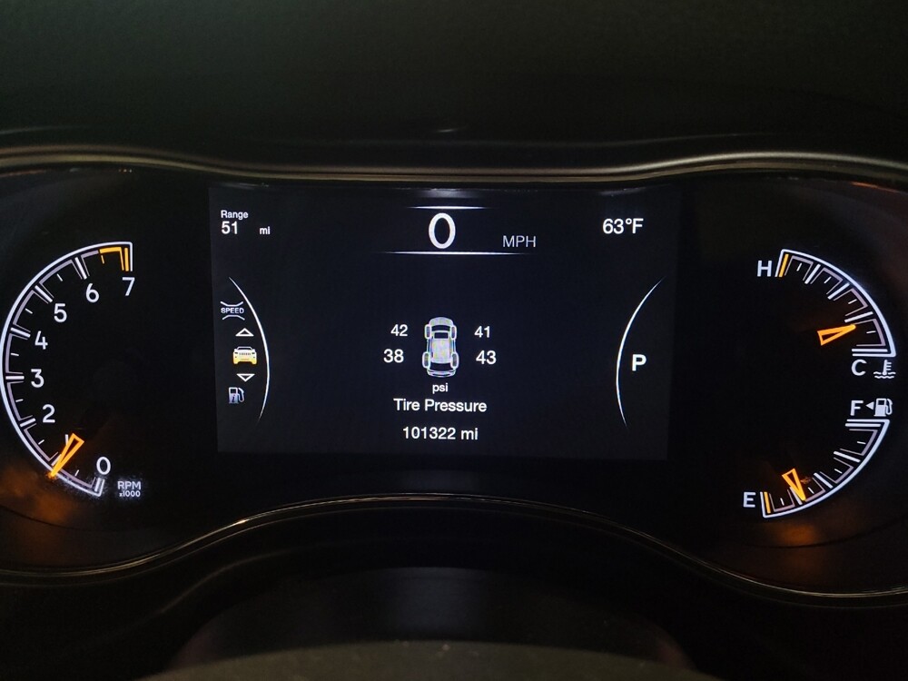 2019 Jeep Grand Cherokee in Ocala, FL 34471 - 18087197 23