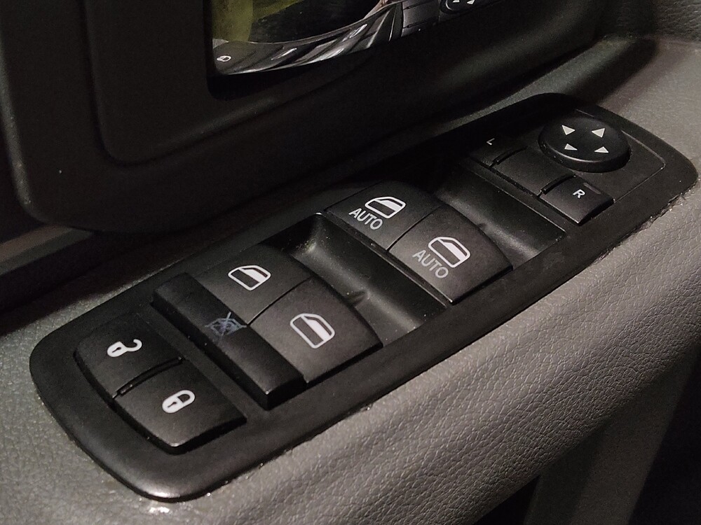 2016 RAM 1500 in Kissimmee, FL 34744 - 18087200 27