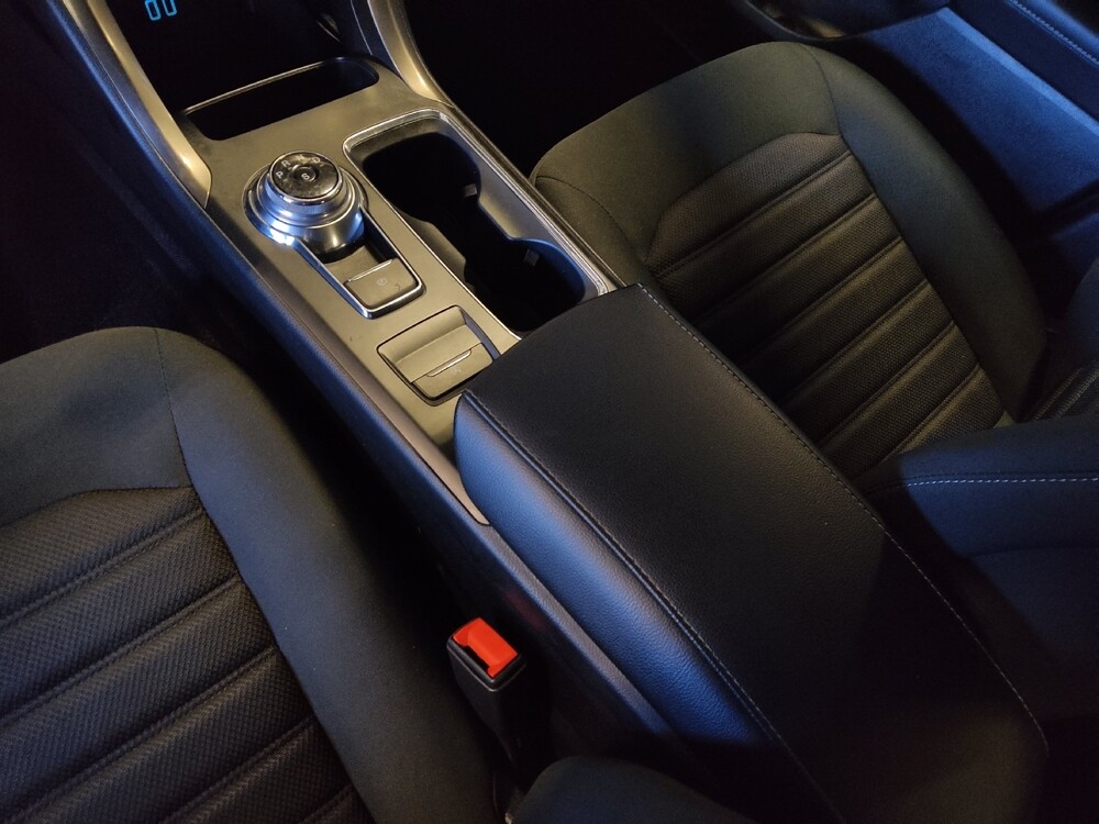 2019 Ford Fusion in Savannah, GA 31419 - 18087202 26