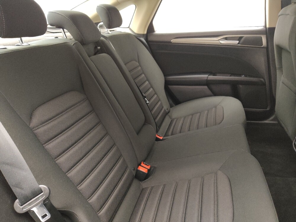 2019 Ford Fusion in Savannah, GA 31419 - 18087202 19