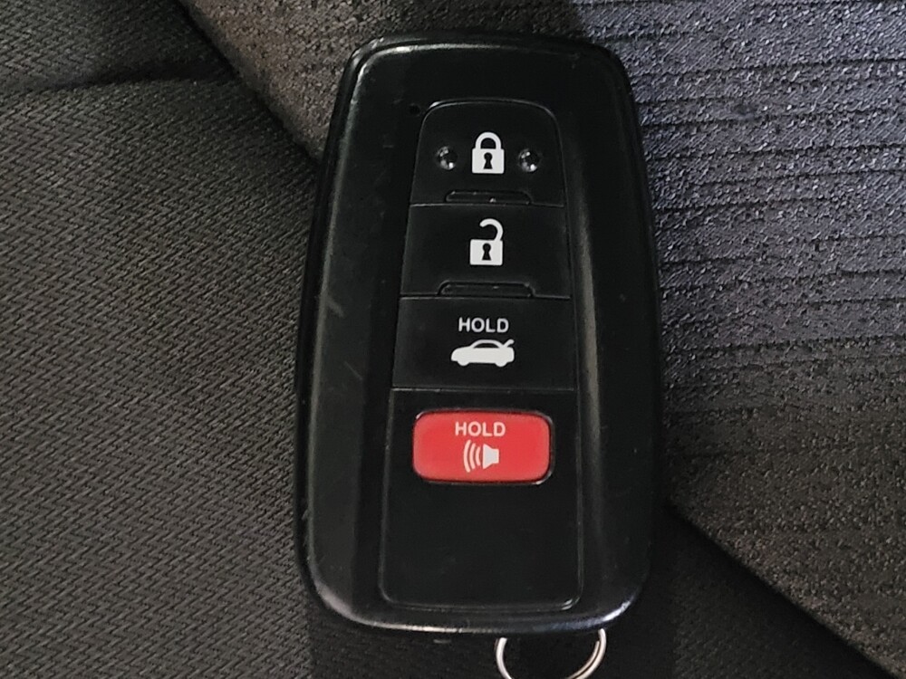 2021 Toyota Camry in Lauderdale Lakes, FL 33313 - 18087203 32