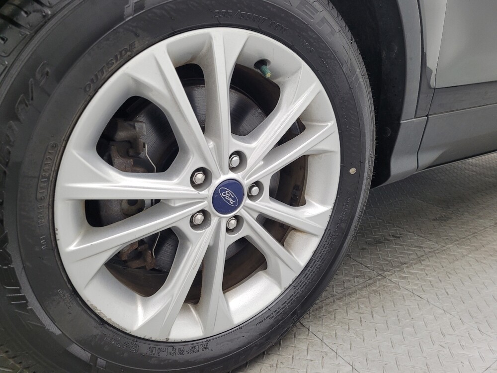 2017 Ford Escape in Sanford, FL 32773 - 18087208 31