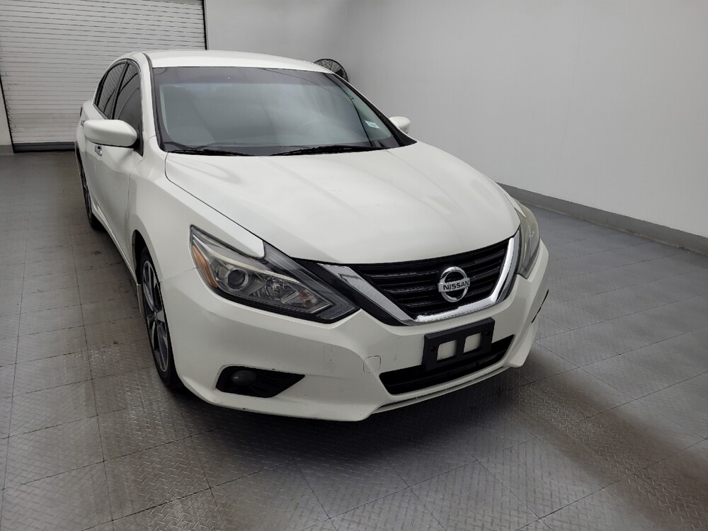 2017 Nissan Altima in Fayetteville, NC 28304 - 18087220 14