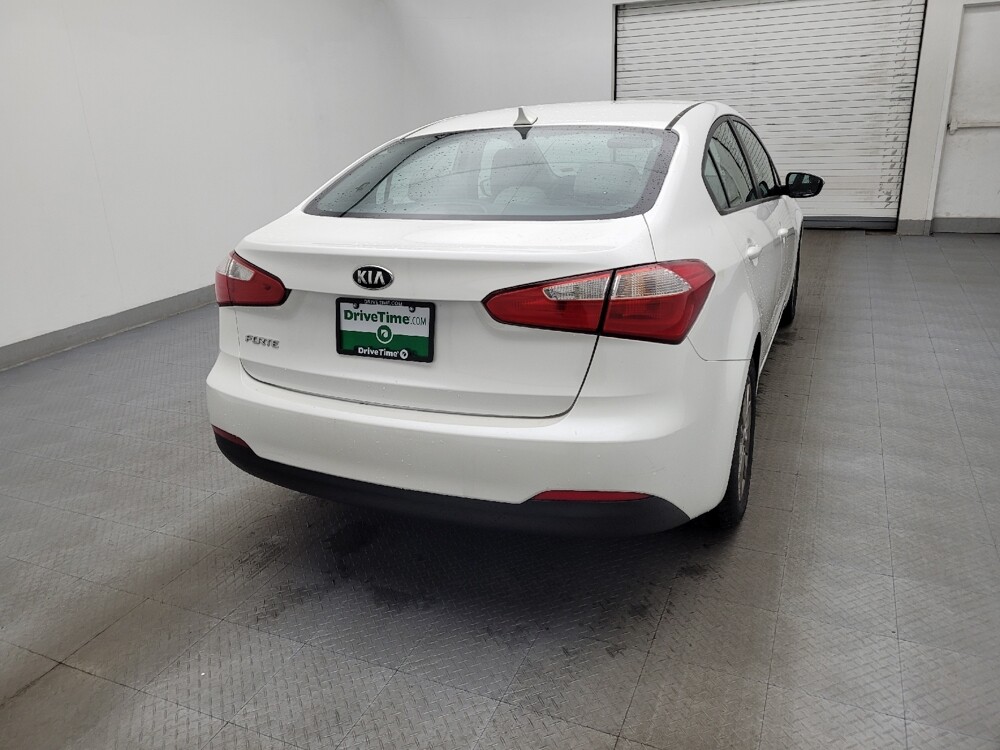2016 Kia Forte in Greenville, NC 27834 - 18087223 7