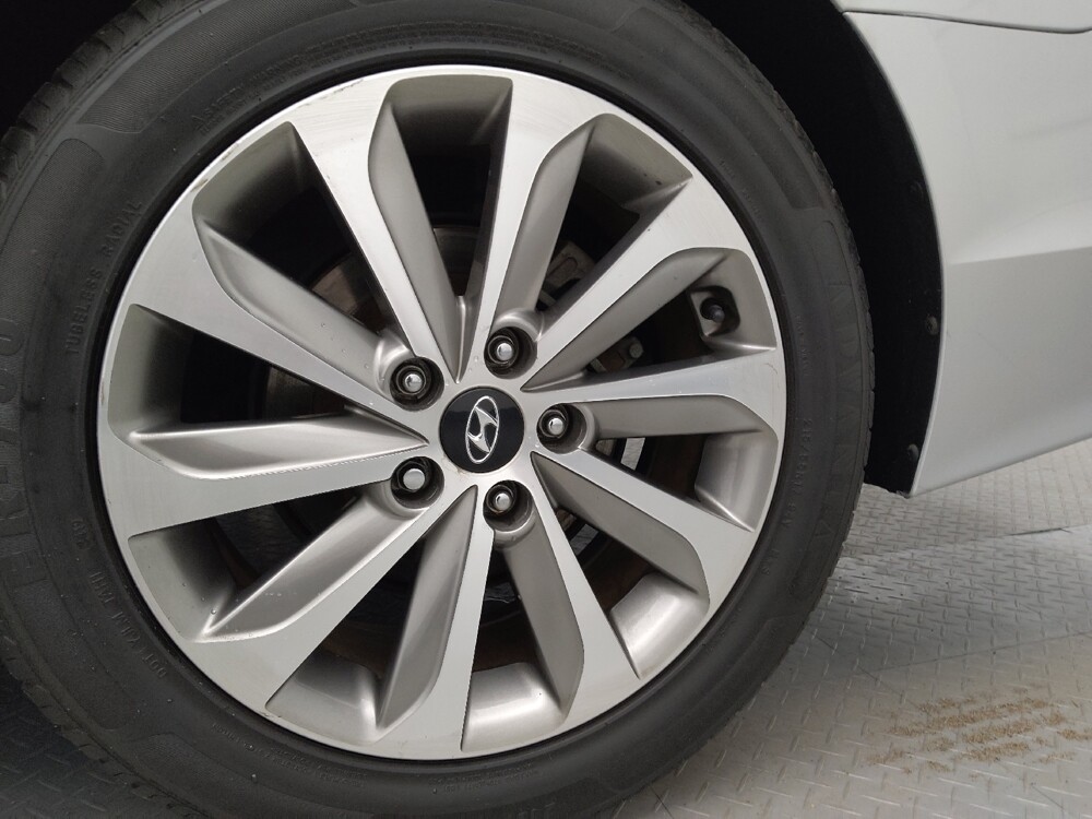 2015 Hyundai Sonata in Denver, CO 80012 - 18087224 31