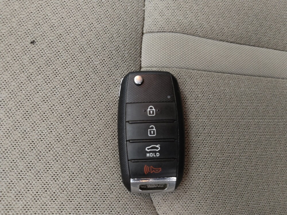 2016 Kia Optima in Lakewood, CO 80215 - 18087226 32