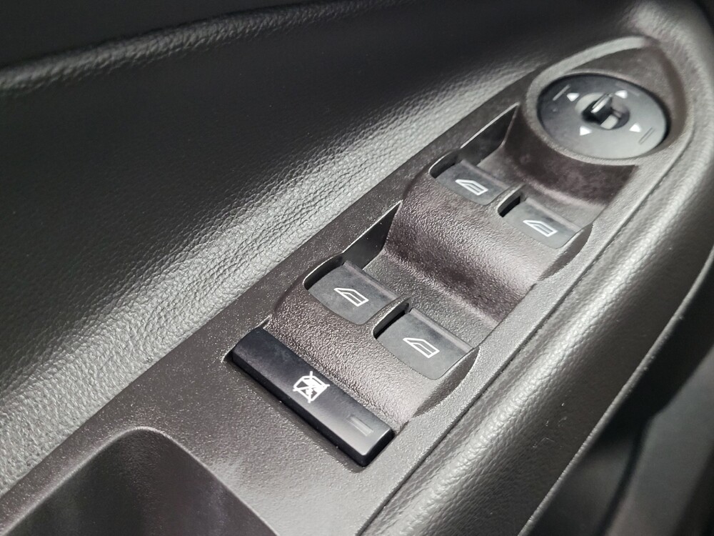 2018 Ford Escape in Memphis, TN 38115 - 18087229 27