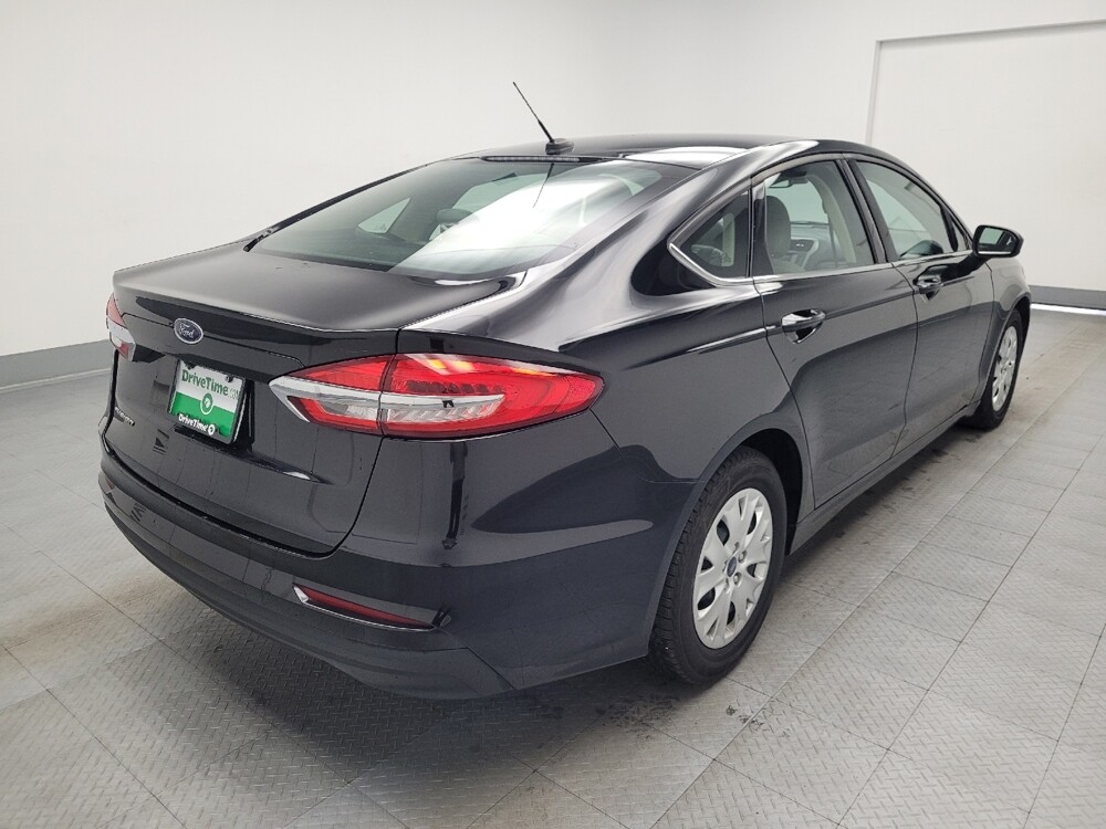 2019 Ford Fusion in Memphis, TN 38115 - 18087231 9