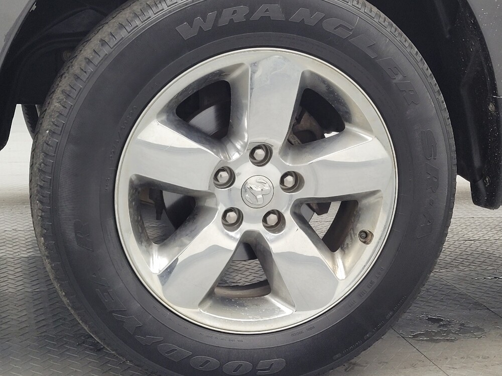 2018 RAM 1500 in St. Louis, MO 63136 - 18087233 31