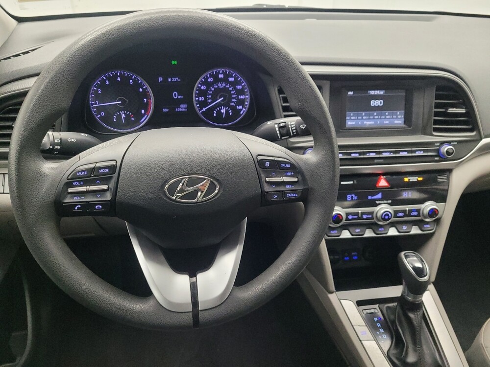 2020 Hyundai Elantra in Huntsville, AL 35816 - 18087238 22