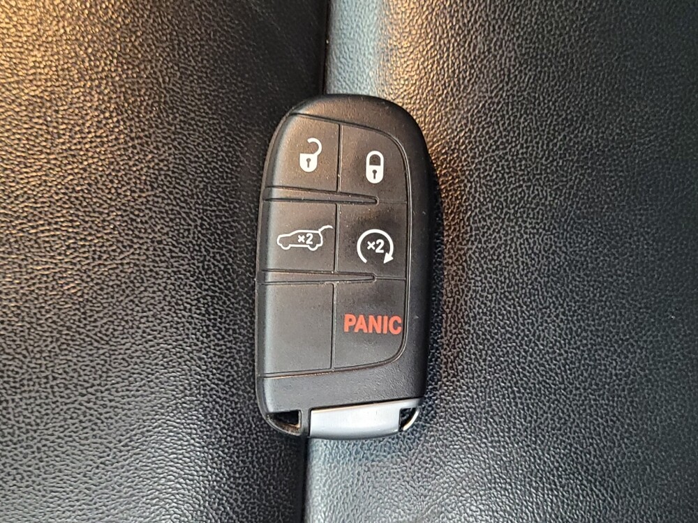 2021 Jeep Grand Cherokee in Memphis, TN 38115 - 18087241 32