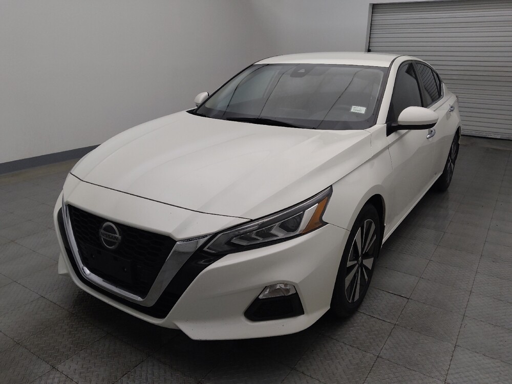 2022 Nissan Altima in Houston, TX 77034 - 18087245 15