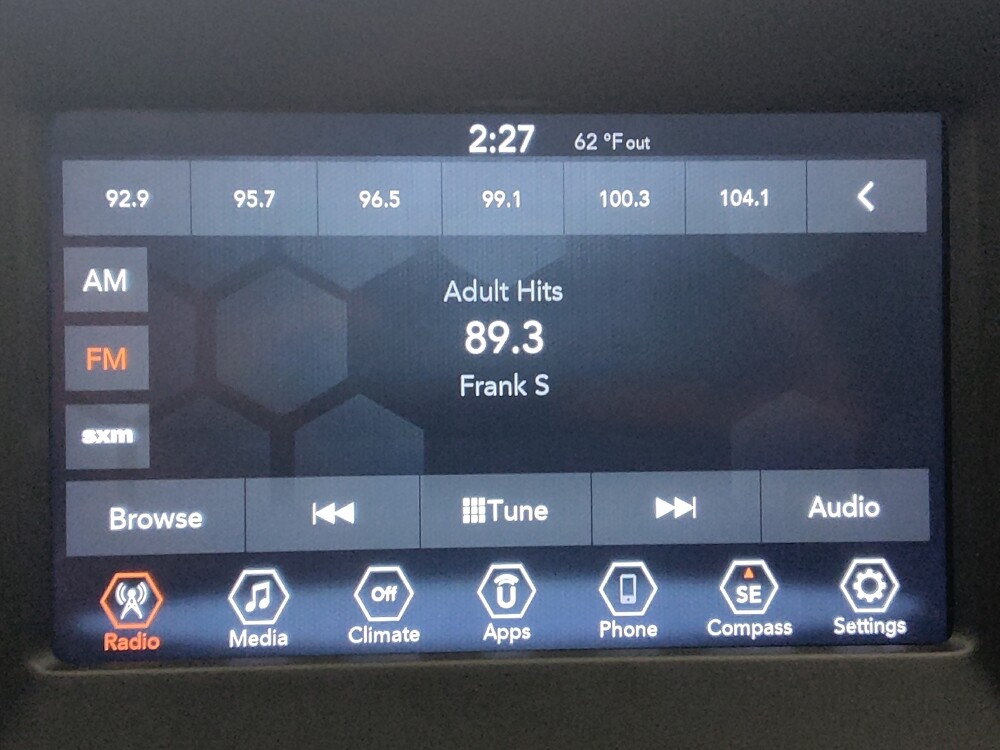 2021 Jeep Compass in Live Oak, TX 78233 - 18087260 25