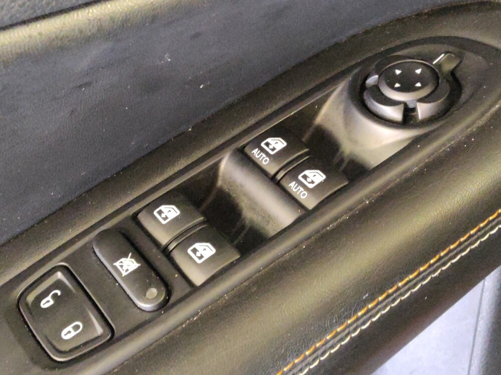 2021 Jeep Compass in Live Oak, TX 78233 - 18087260 27