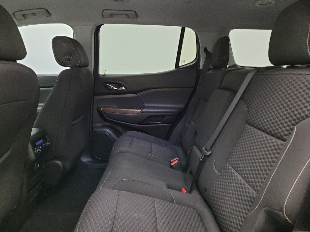 2019 GMC Acadia in Maple Heights, OH 44137 - 18087263 18