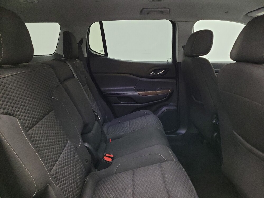 2019 GMC Acadia in Maple Heights, OH 44137 - 18087263 19