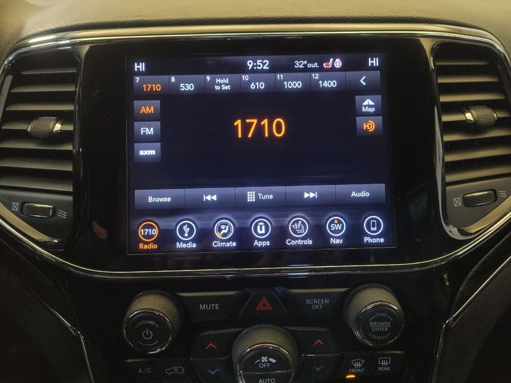 2019 Jeep Grand Cherokee in Fairfield, OH 45014 - 18087264 25