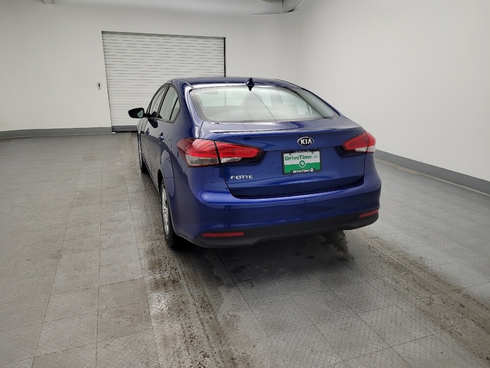 2018 Kia Forte in Columbus, OH 43231 - 18087265 6