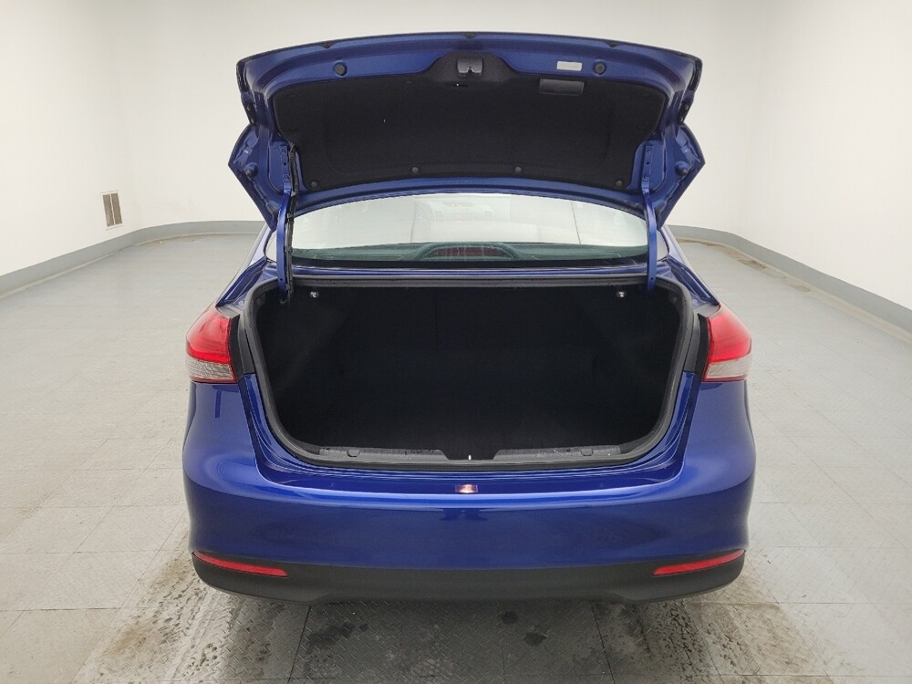 2018 Kia Forte in Columbus, OH 43231 - 18087265 29