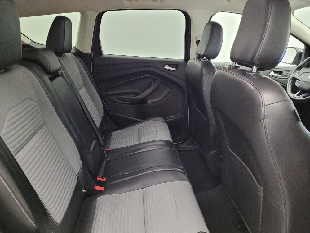 2019 Ford Escape in Fairfield, OH 45014 - 18087267 19