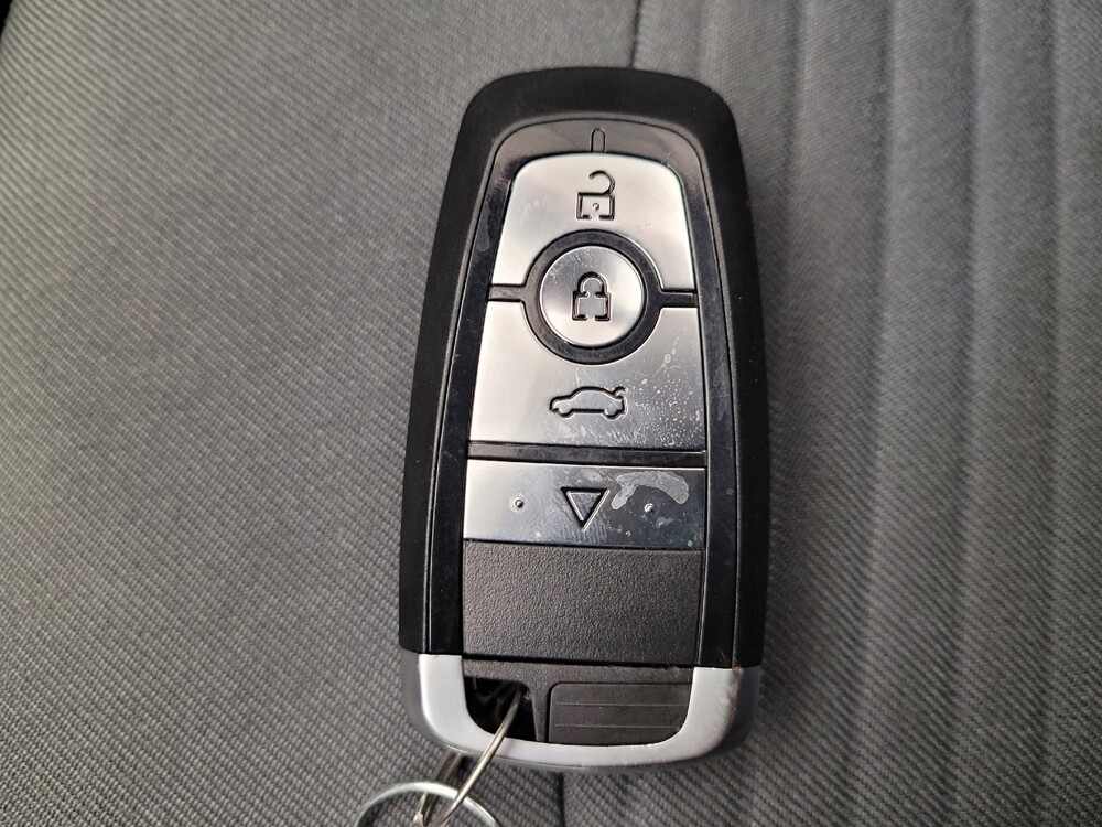 2019 Ford Escape in Fairfield, OH 45014 - 18087267 32