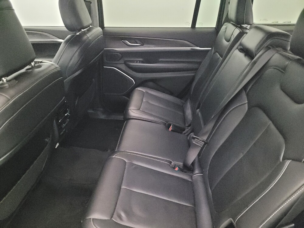 2022 Jeep Grand Cherokee L in Williamstown, NJ 8094 - 18087275 18